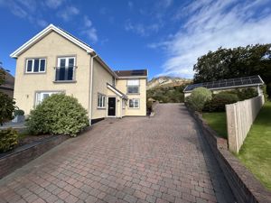 Photo 28- click for photo gallery